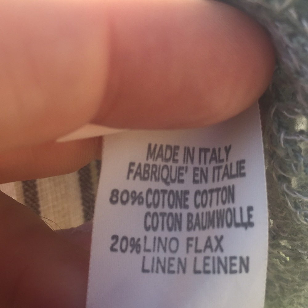 SOLD Brandy Melville Sweater - Picture 5 of 6